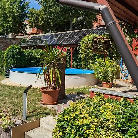 Gartenhaus Haufe Σπίτι διακοπών